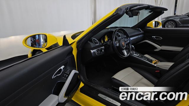 Porsche 718 2019 — photo 13