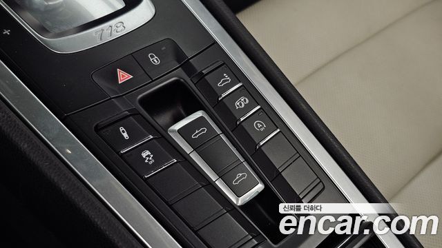 Porsche 718 2019 — photo 25