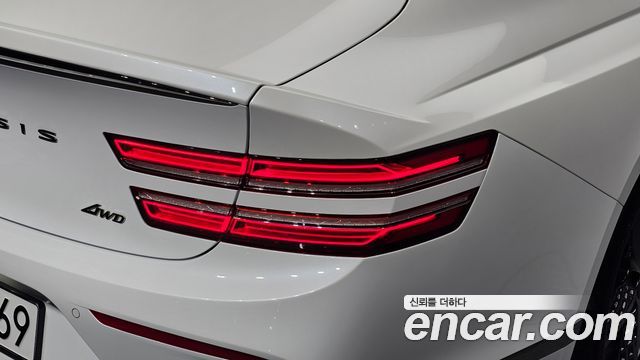 Genesis G80 2023 — photo 9
