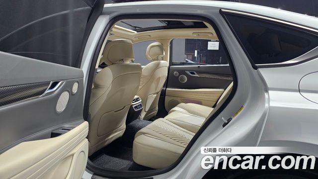 Genesis G80 2023 — photo 16