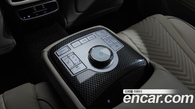 Genesis G80 2023 — photo 34