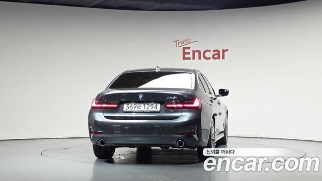 BMW 3-Series 2019 — photo 4