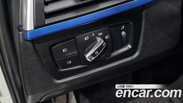 BMW 3-Series 2016 — photo 16