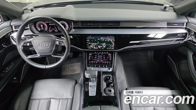 Audi A8 2023 — photo 10