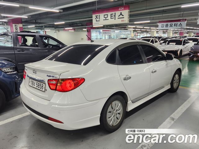Hyundai AVANTE 2010 — photo 5