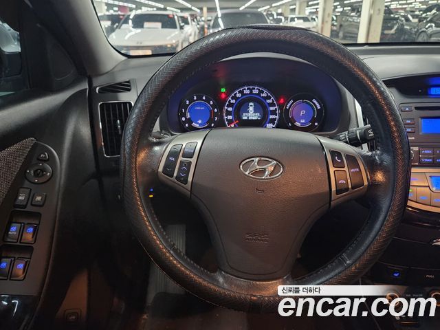 Hyundai AVANTE 2010 — photo 6