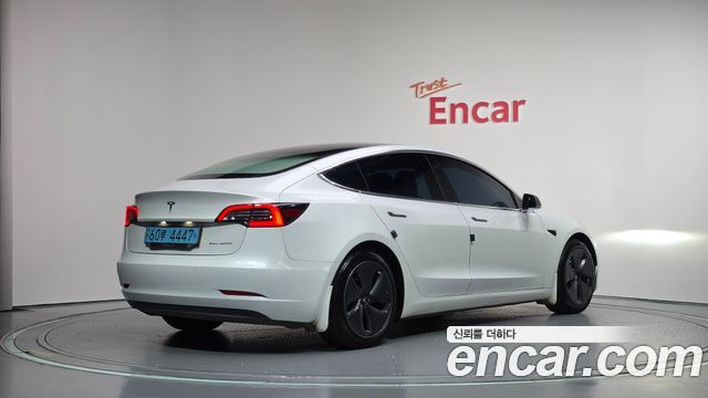 Tesla Model 3 2020 — photo 2