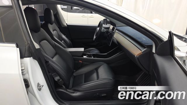 Tesla Model 3 2020 — photo 11