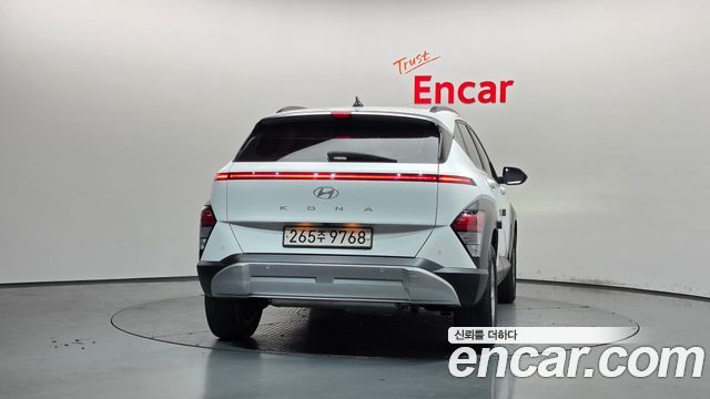 Hyundai Kona 2023 — photo 4