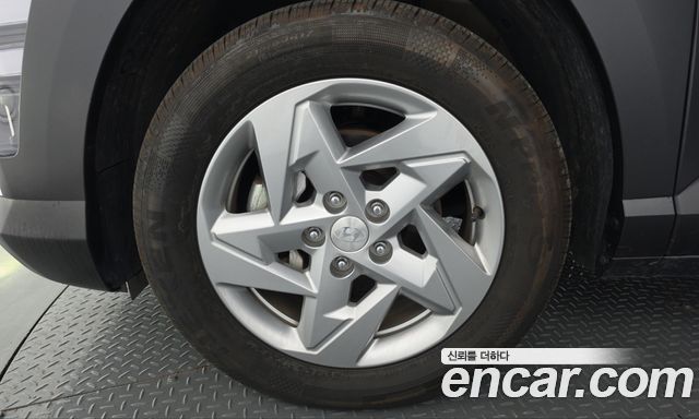 Hyundai Kona 2023 — photo 5