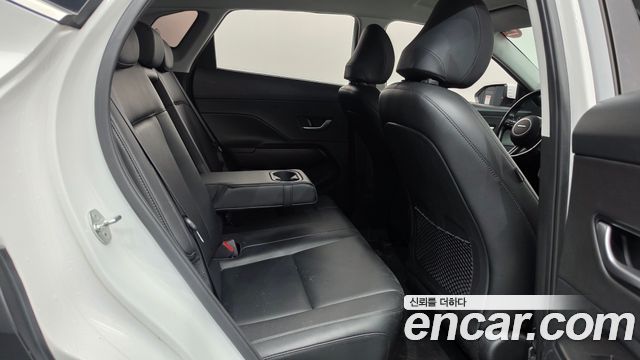 Hyundai Kona 2023 — photo 25