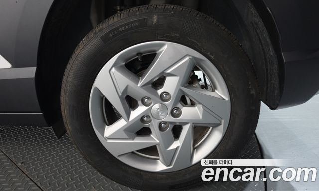 Hyundai Kona 2023 — photo 7