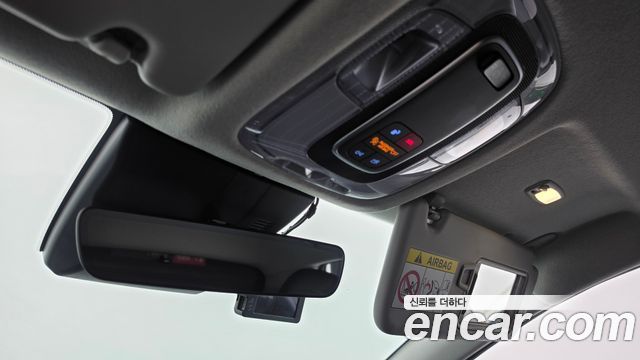Hyundai Kona 2023 — photo 27