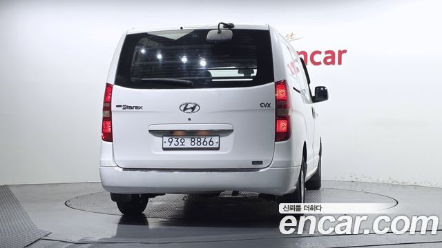 Hyundai Starex 2011 — photo 4