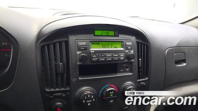 Hyundai Starex 2011 — photo 13