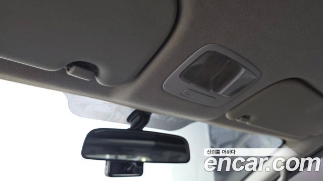 Hyundai Starex 2011 — photo 14