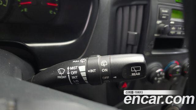Hyundai Starex 2011 — photo 15
