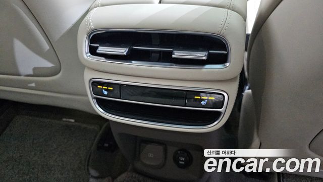 Genesis GV80 2022 — photo 33