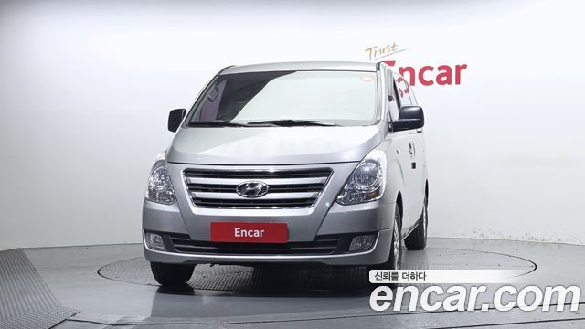 Hyundai Starex 2017 — photo 3