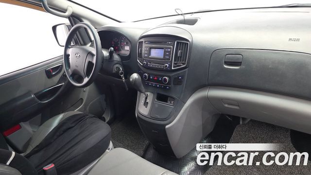 Hyundai Starex 2017 — photo 7