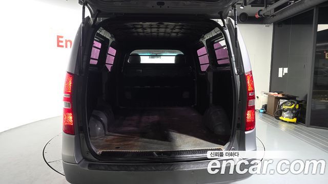 Hyundai Starex 2017 — photo 20