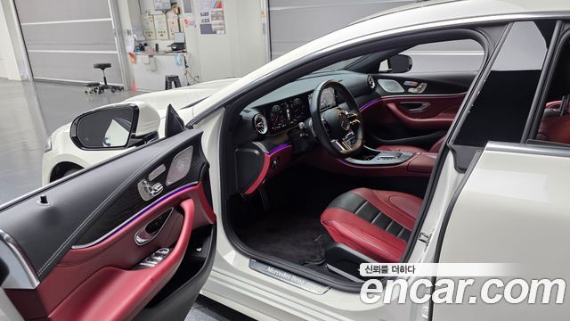 Mercedes-Benz CLS-Class 2023 — photo 13