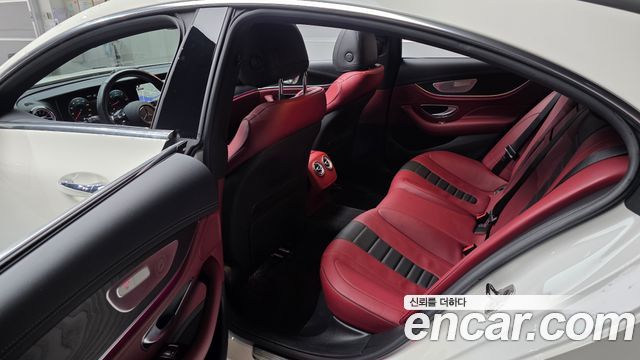 Mercedes-Benz CLS-Class 2023 — photo 24