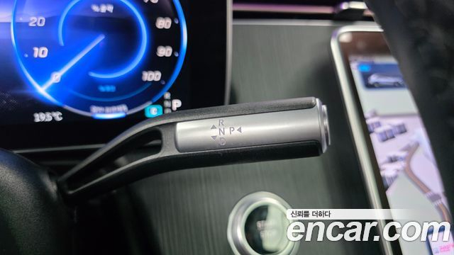 Mercedes-Benz EQS 2023 — photo 12
