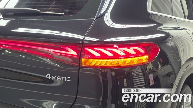Mercedes-Benz EQS 2023 — photo 9
