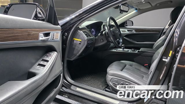Genesis G80 2019 — photo 13
