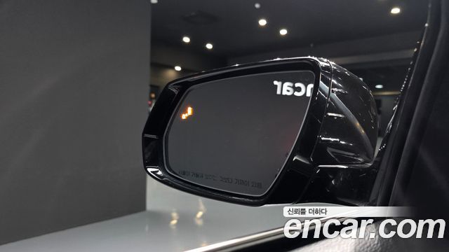 Genesis G80 2019 — photo 24