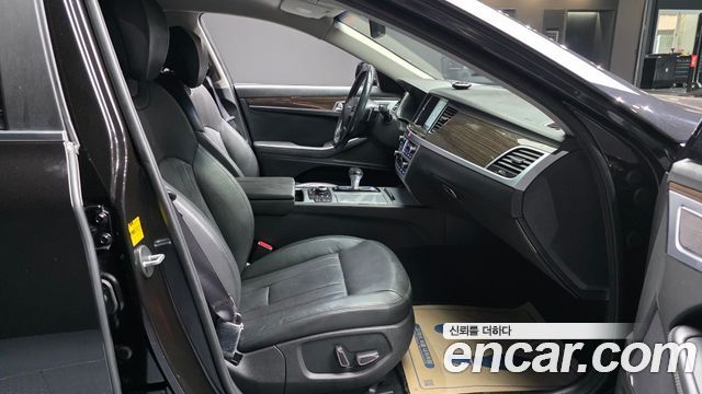 Genesis G80 2019 — photo 16