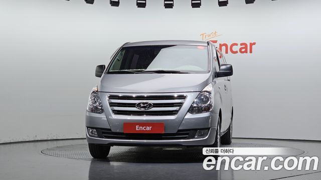 Hyundai Starex 2017 — photo 3