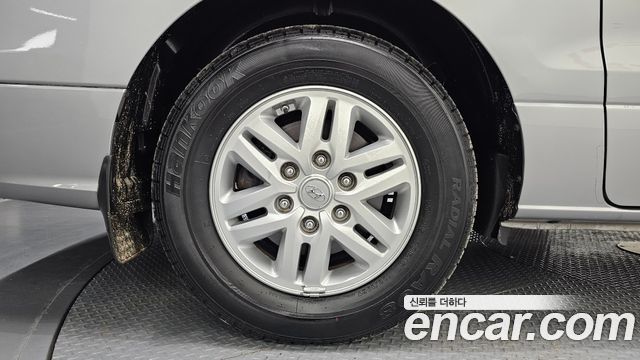 Hyundai Starex 2017 — photo 5