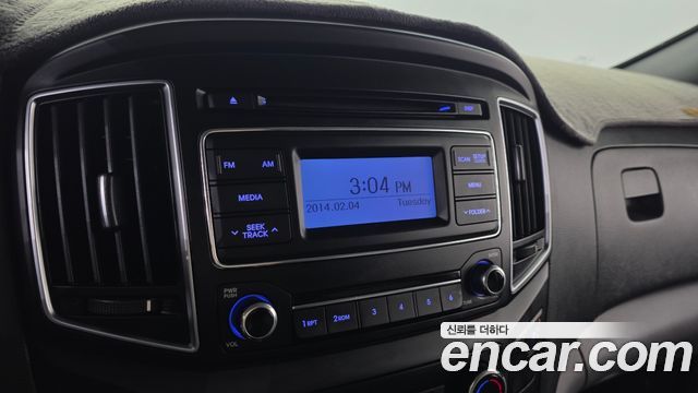 Hyundai Starex 2017 — photo 16