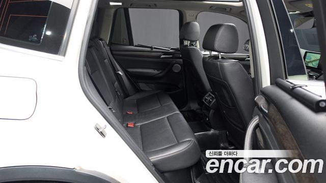 BMW X3 2015 — photo 17