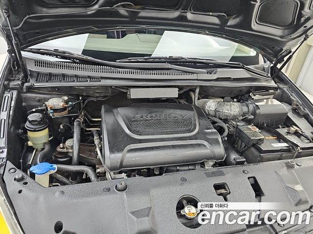 Kia Canival 2012 — photo 6