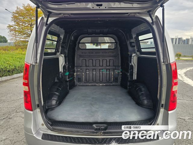 Hyundai Starex 2010 — photo 7