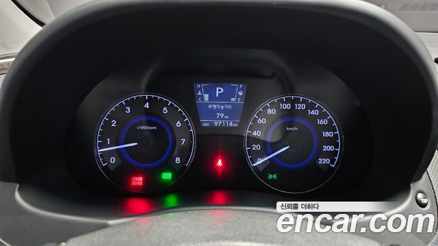 Hyundai Accent 2015 — photo 11