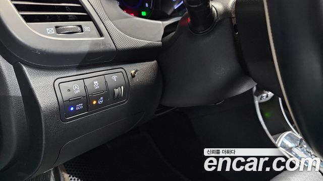 Hyundai Accent 2015 — photo 24