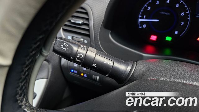 Hyundai Accent 2015 — photo 29