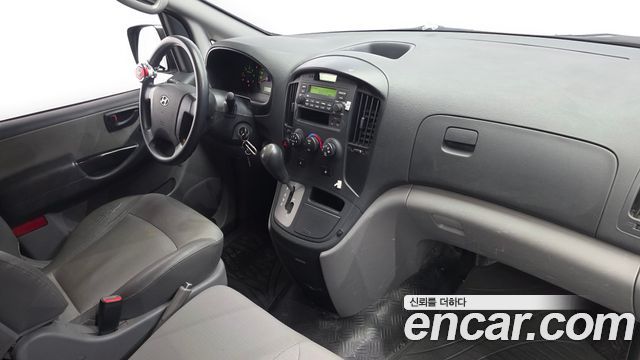 Hyundai Starex 2011 — photo 7
