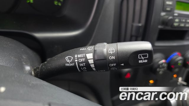 Hyundai Starex 2011 — photo 16