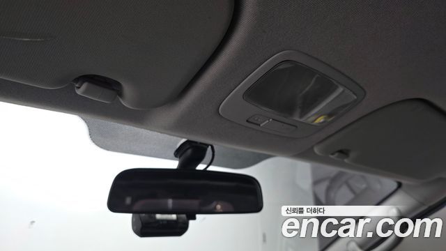 Hyundai Starex 2011 — photo 18