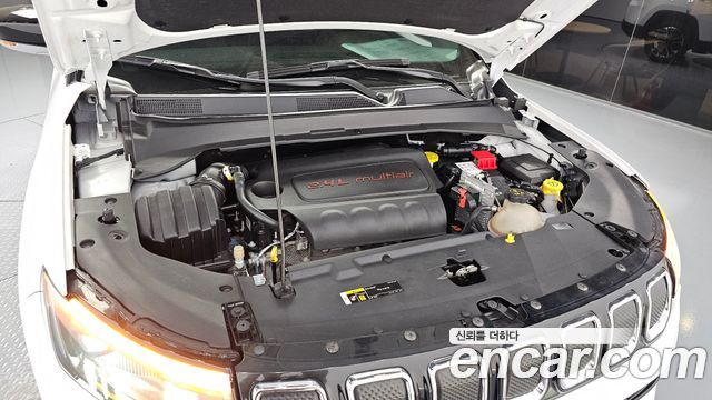 Jeep Compass 2022 — photo 6