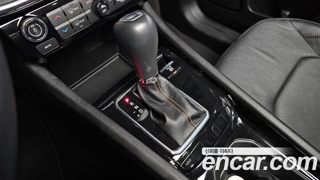 Jeep Compass 2022 — photo 12