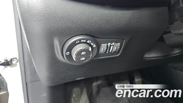 Jeep Compass 2022 — photo 26