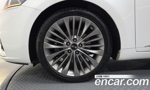Kia K7 2017 — photo 5