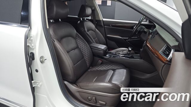 Kia K7 2017 — photo 16