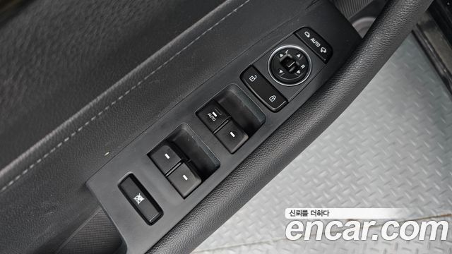 Hyundai Sonata 2017 — photo 12